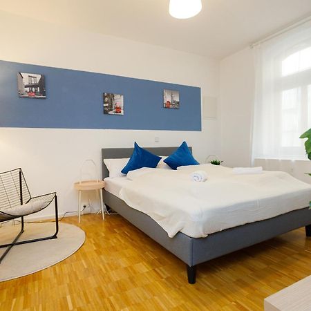 Fullhouse - Halle - R6 Apartments - Smarttv - Nespresso ภายนอก รูปภาพ