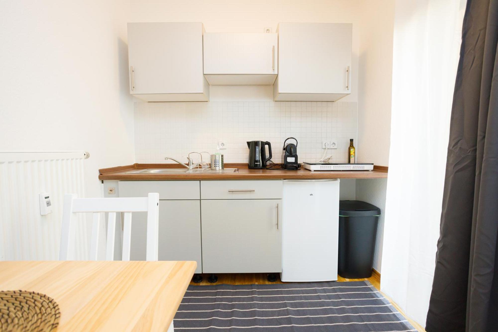 Fullhouse - Halle - R6 Apartments - Smarttv - Nespresso ภายนอก รูปภาพ
